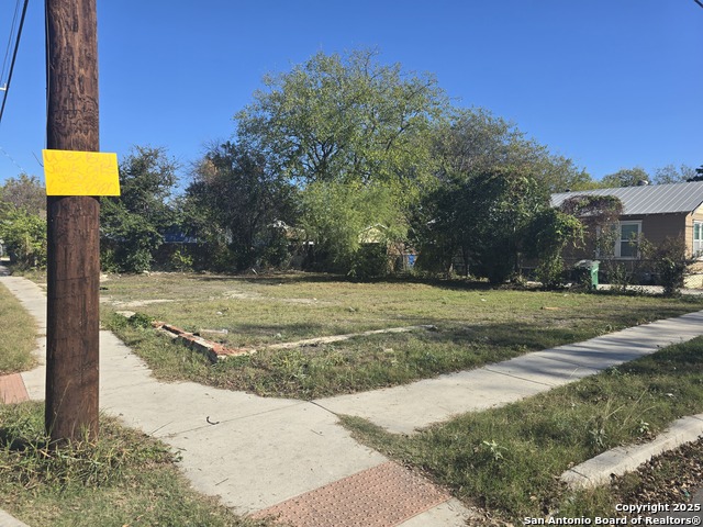 2019 El Paso Property Photo 4