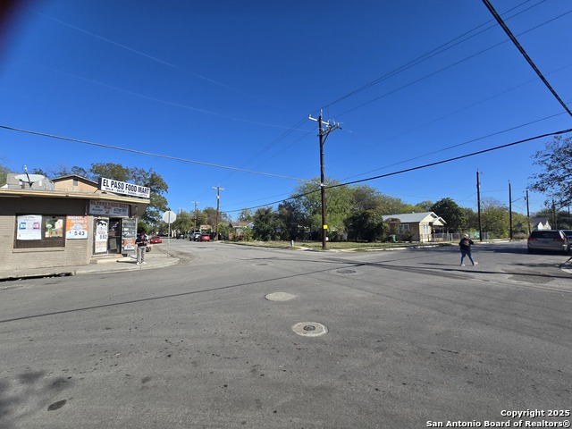 2019 El Paso Property Photo 6