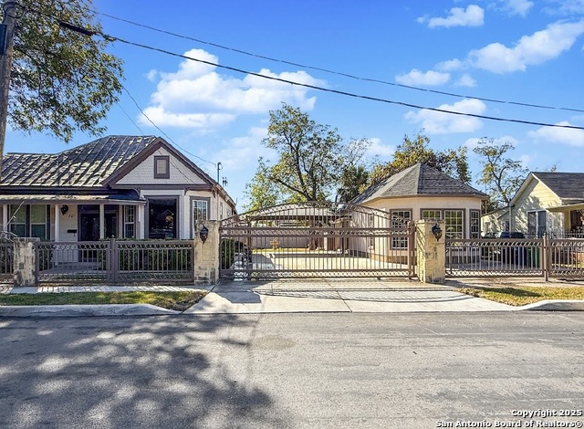 101 Upson Property Photo 1