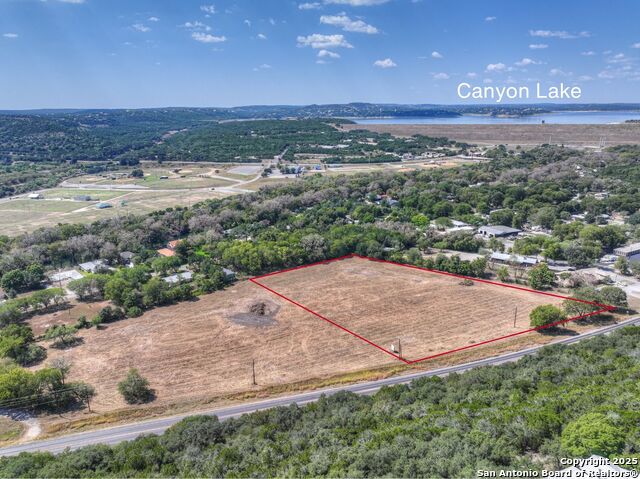 13607 Fm 306 Property Photo 11
