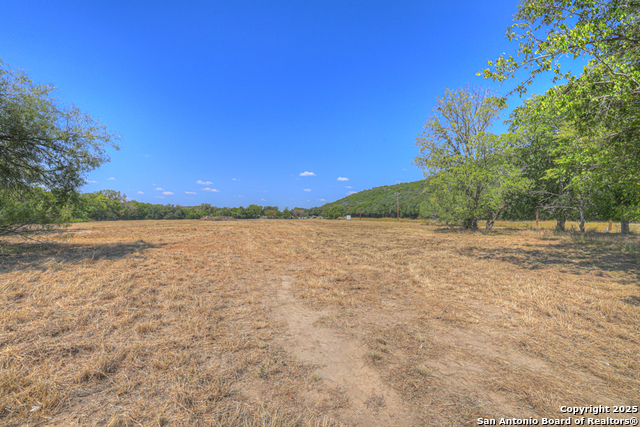 13607 Fm 306 Property Photo 13