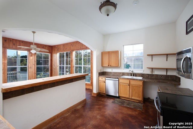 282 Hill Top Ln Property Photo 16