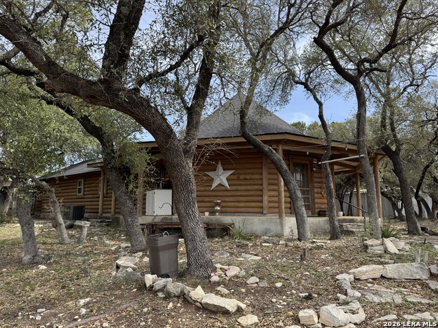 620 Lake Forest Property Photo 4