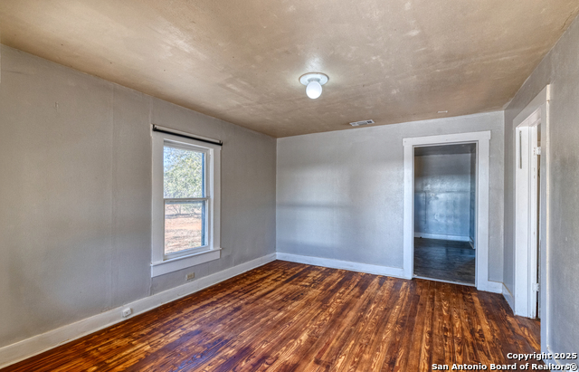 719 E Trinity Property Photo 15