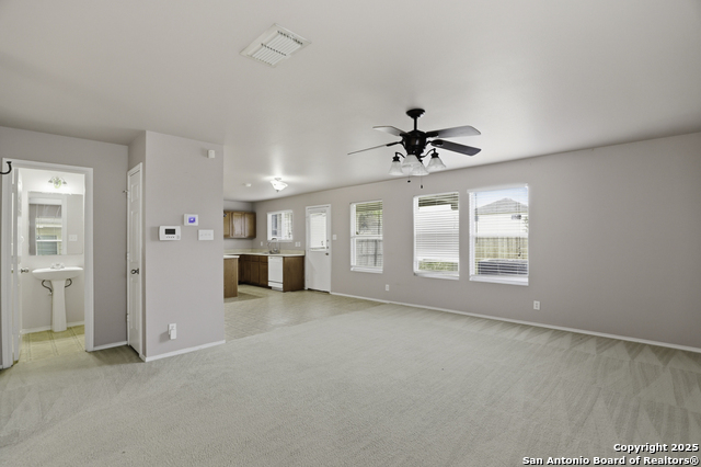 115 Venezia Property Photo 12