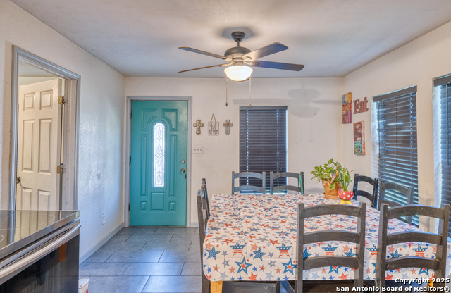 806 S Park St Property Photo 9
