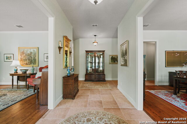 162 Riverwood Property Photo 9