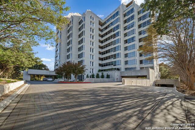 200 Patterson Property Photo 2