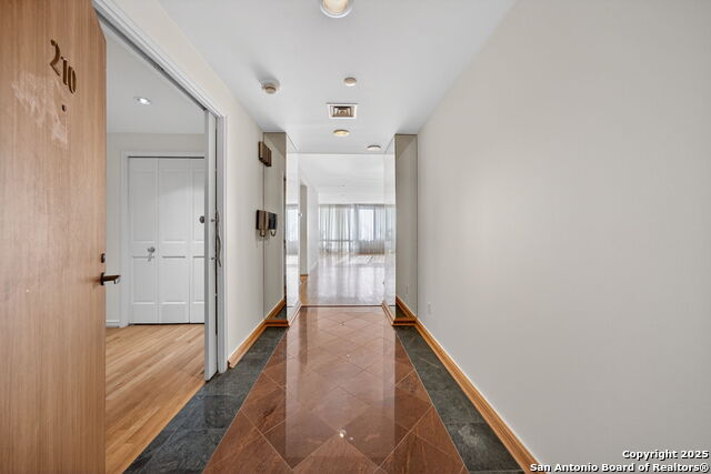 200 Patterson Property Photo 5