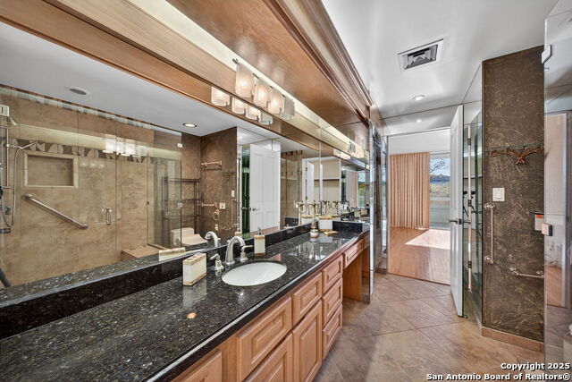 200 Patterson Property Photo 25