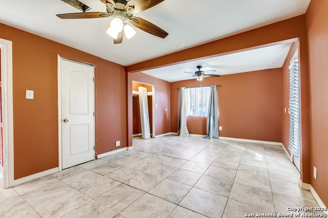 1022 S Hamilton Property Photo 13