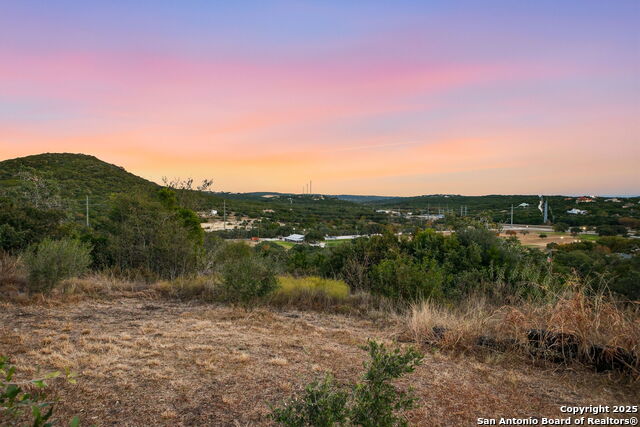 18668 Bandera Property Photo 9