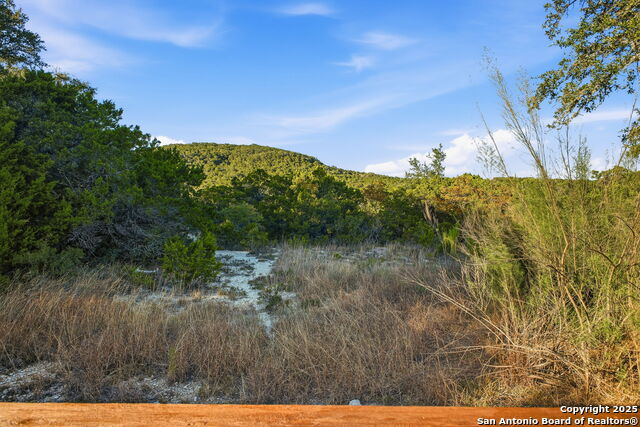 18668 Bandera Property Photo 12