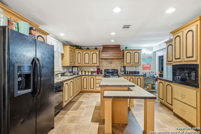 18668 Bandera Property Photo 33