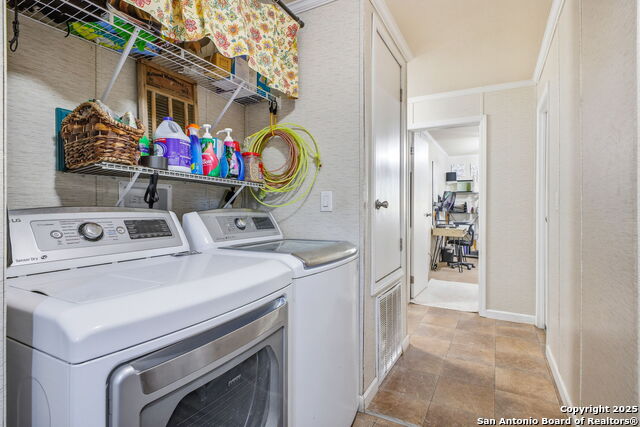 18668 Bandera Property Photo 38