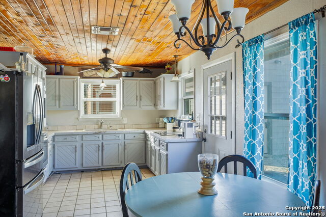 18668 Bandera Property Photo 43