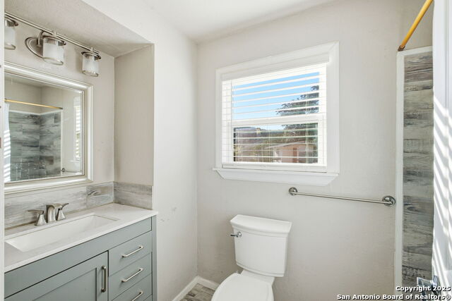 18668 Bandera Property Photo 46