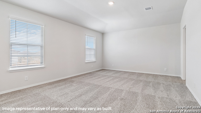 219 Scott Square Property Photo 20