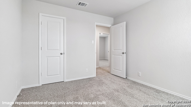 219 Scott Square Property Photo 33