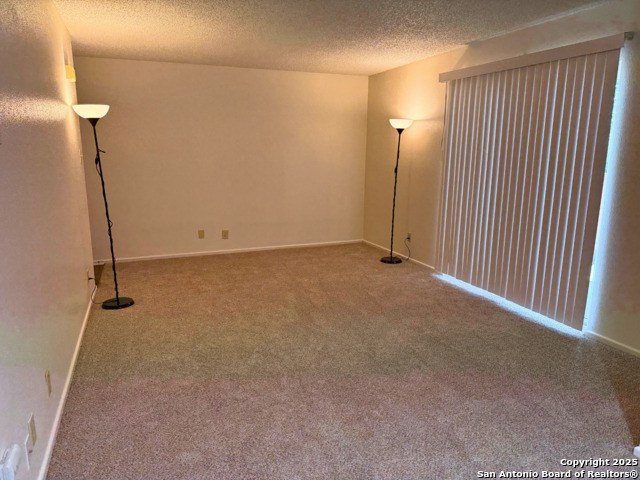 13018 Heimer Property Photo 5