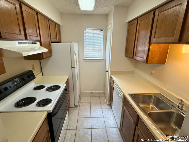 13018 Heimer Property Photo 9