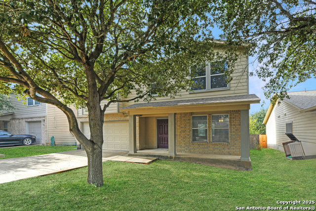 605 Gatewood Briar Property Photo 1