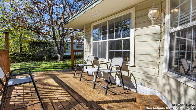 1508 E St Property Photo 2