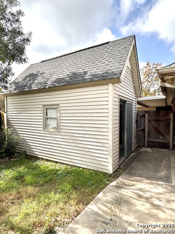 663 Fern Meadow Property Photo 15
