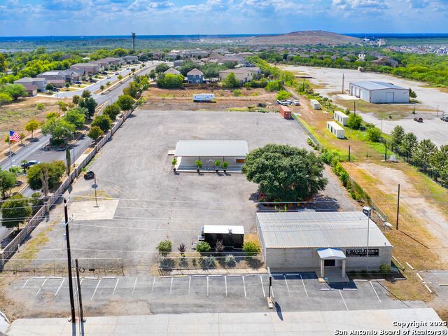 8403 Sw Loop 410 Property Photo 1