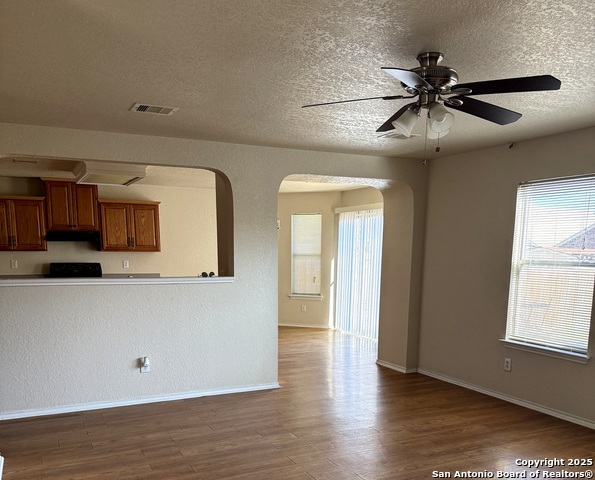 1230 Range Field Property Photo 9
