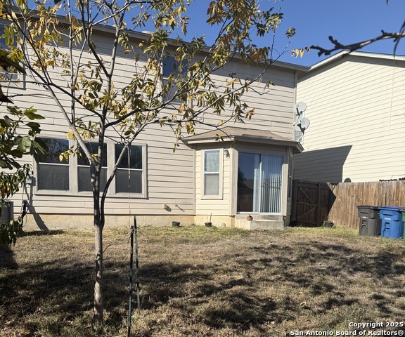 1230 Range Field Property Photo 27