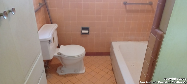 305 Rittiman Property Photo 8