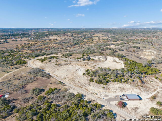 944 Metzger Property Photo 4