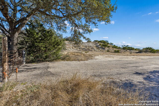 944 Metzger Property Photo 6