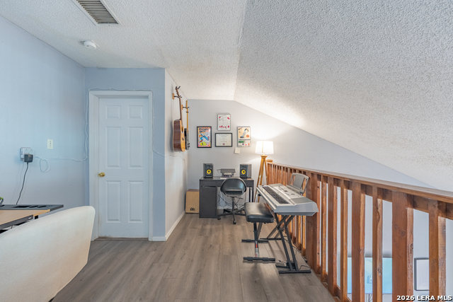 10527 Perrin Beitel Property Photo 7