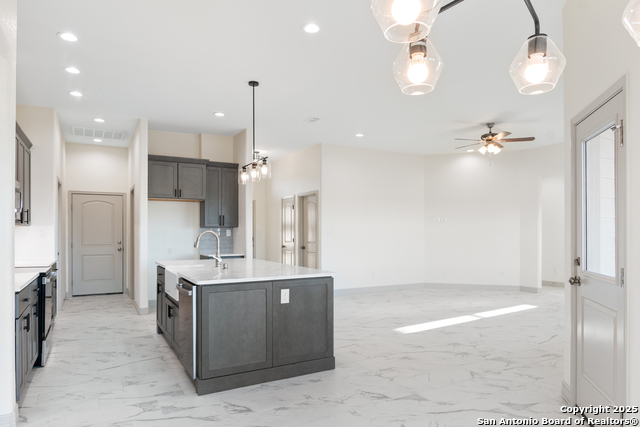 59 Legend Hills Rd Property Photo 15