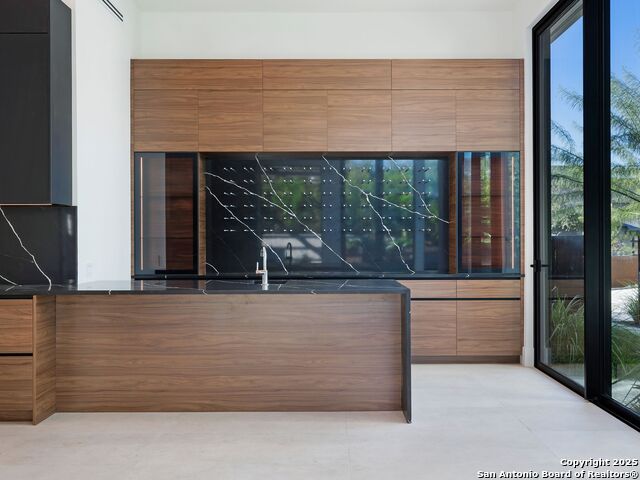 24606 Cliff Line Property Photo 13