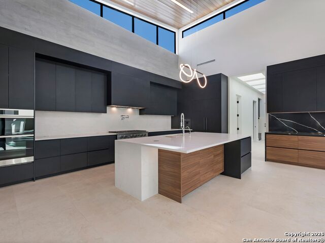 24606 Cliff Line Property Photo 22