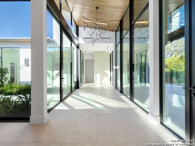24606 Cliff Line Property Photo 30