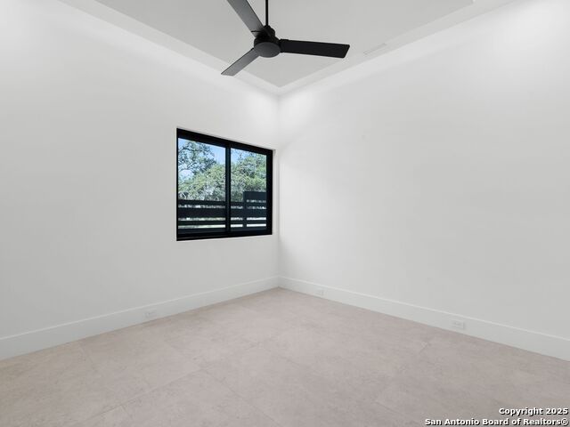 24606 Cliff Line Property Photo 45