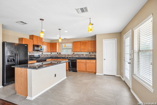 5700 Ping Way Property Photo 12