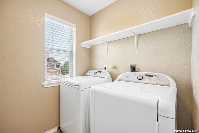 5700 Ping Way Property Photo 24