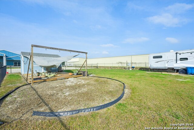 2570 W Monroe Property Photo 6