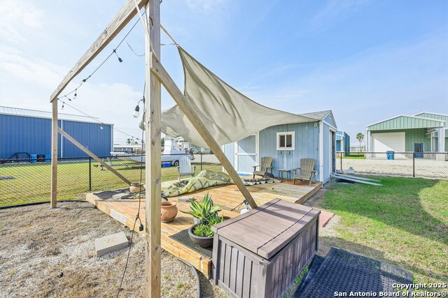 2570 W Monroe Property Photo 13