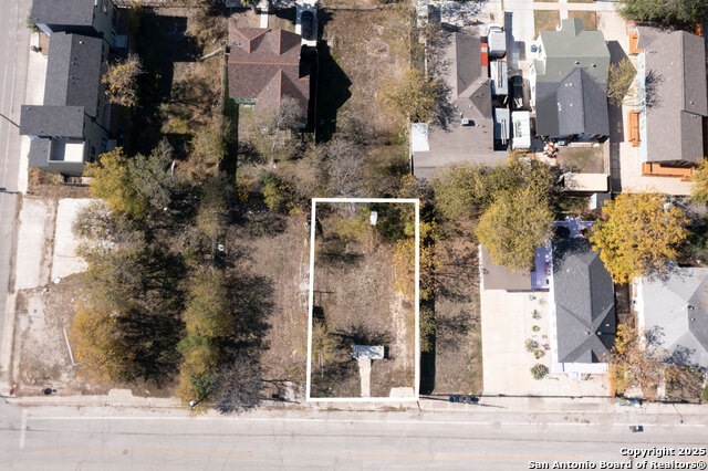 621 S Pine Property Photo 2