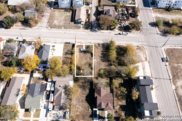 621 S Pine Property Photo 3