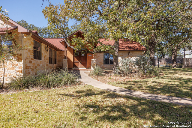 1200 Doe Run Property Photo 3