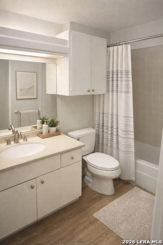 2300 Nacogdoches Property Photo 9
