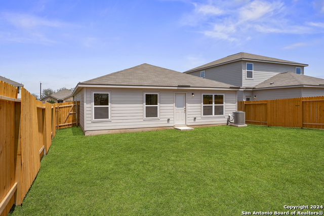 15027 Telfaire Meadow Property Photo 3