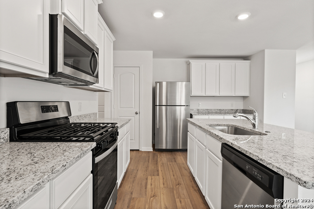 15027 Telfaire Meadow Property Photo 8